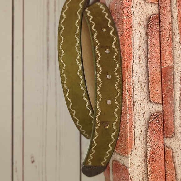 Vintage Talbots Army Green Belt Leather Made in USA Southwestern Boho Medium‎ main image 5